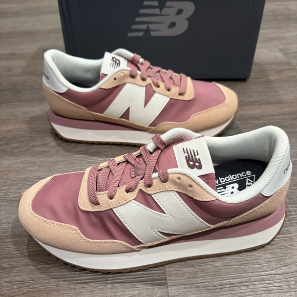 New Balance Shoes - New Balance 237 Rose Rose Suede Leather Athletic Lace Up Sneakers